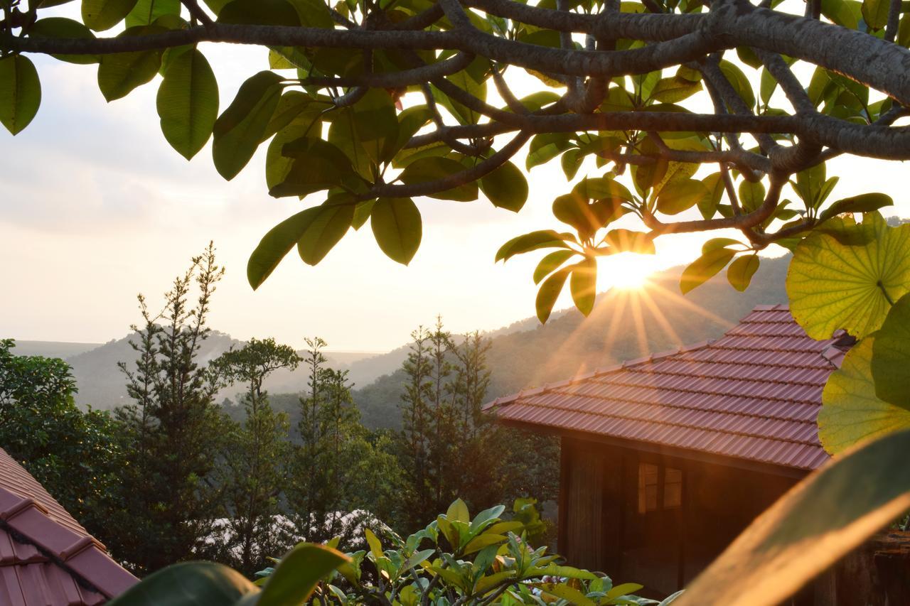 Bao Sheng Durian Farm Villa Балик Пулау Екстериор снимка